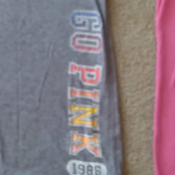 Tops - Picture 2 of 5